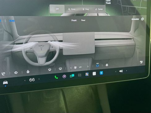 Used 2023 Tesla Model Y Long Range image 17