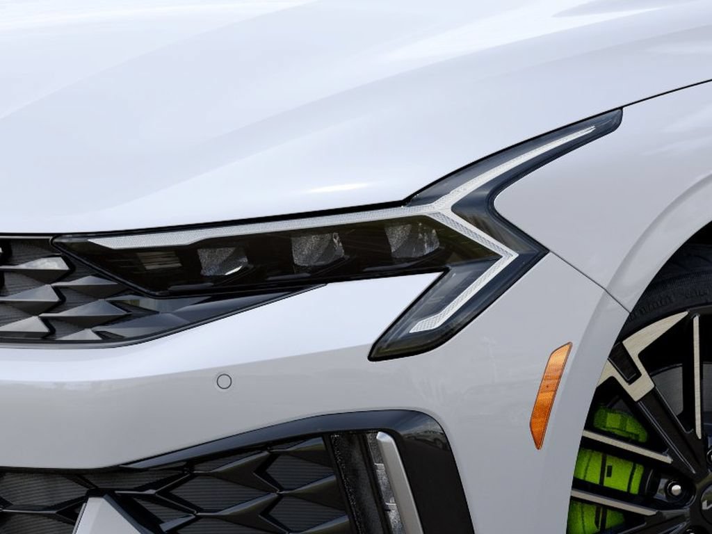 New 2027 Kia K5 GT FWD image 10