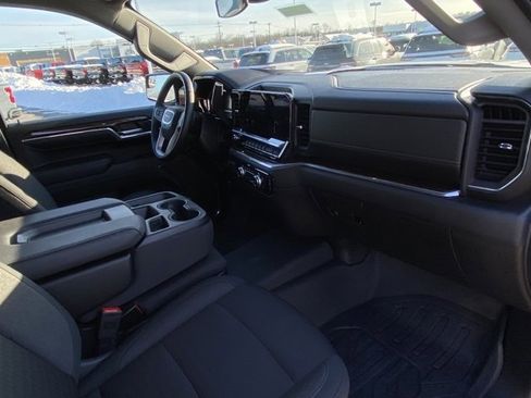 Used 2024 GMC Sierra 1500 Elevation image 23
