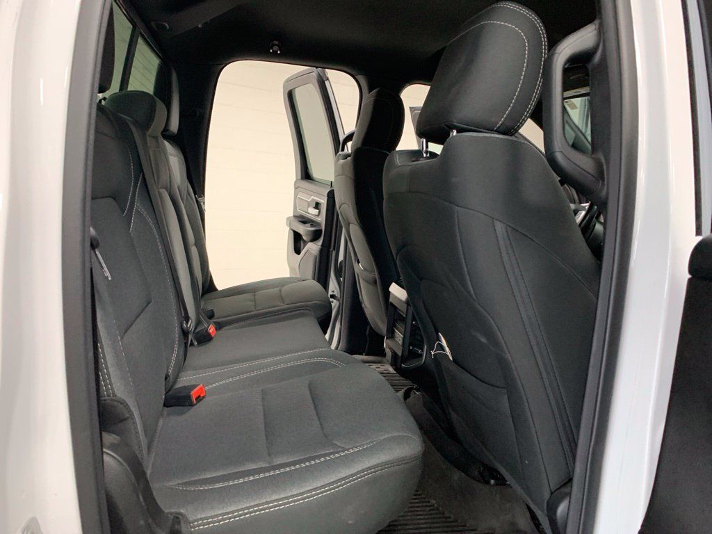 Used 2022 RAM 1500 Big Horn AWD/4WD image 8