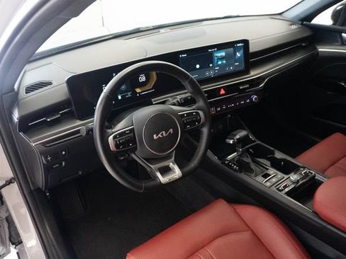 Used 2025 Kia K5 GT-Line w/ GT-Line Premium Package FWD image 3