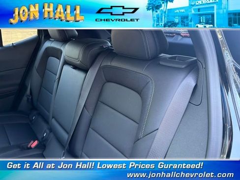 New 2026 Chevrolet Equinox EV LT image 24