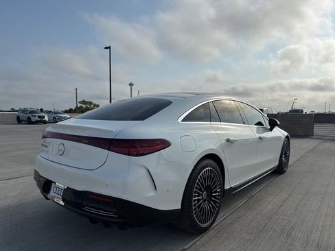 Used 2022 Mercedes-Benz EQS 450+ Sedan image 3