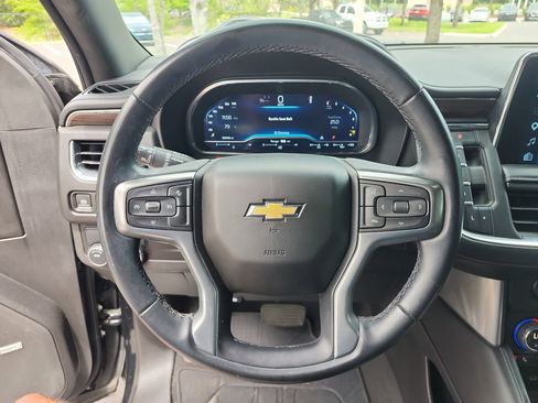 Used 2023 Chevrolet Tahoe LT RWD image 9