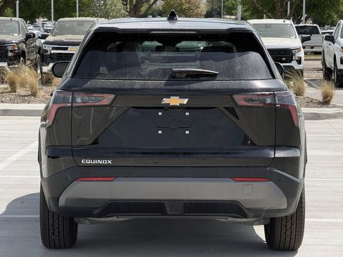 New 2026 Chevrolet Equinox LT image 4