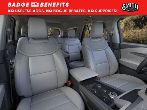 New 2026 Ford Explorer Active w/ Active Comfort Package RWD image 11