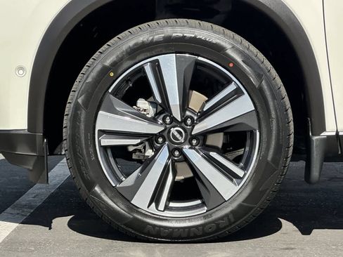 Used 2023 Nissan Rogue SL w/ SL Premium Package AWD/4WD image 27