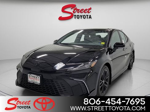 New 2026 Toyota Camry SE w/ Convenience Package FWD image 1