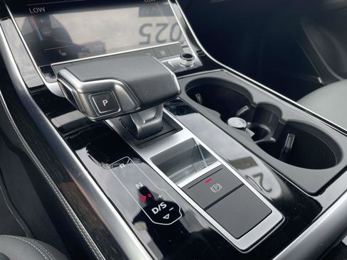 Certified 2025 Audi Q7 3.0T Premium Plus AWD/4WD image 30