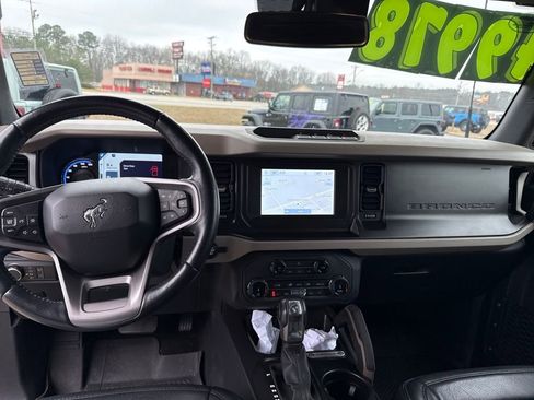 Used 2022 Ford Bronco Big Bend image 13