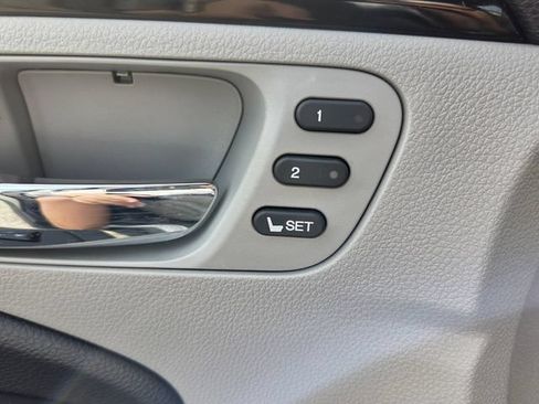 Used 2016 Honda Pilot Touring image 34