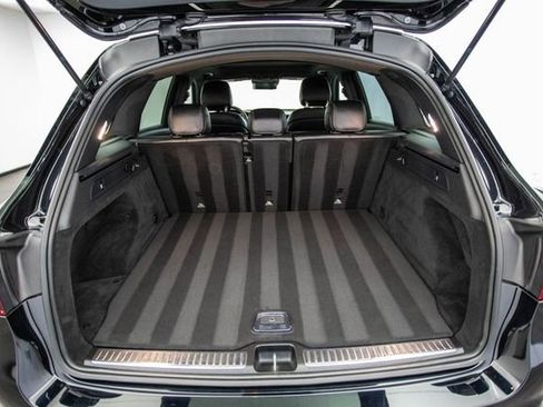 Used 2020 Mercedes-Benz GLC 300 4MATIC w/ Parking Assistance Package image 40