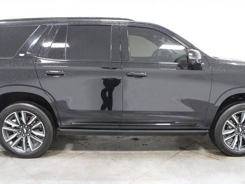 Used 2024 Cadillac Escalade Sport w/ Touring Package AWD/4WD image 11
