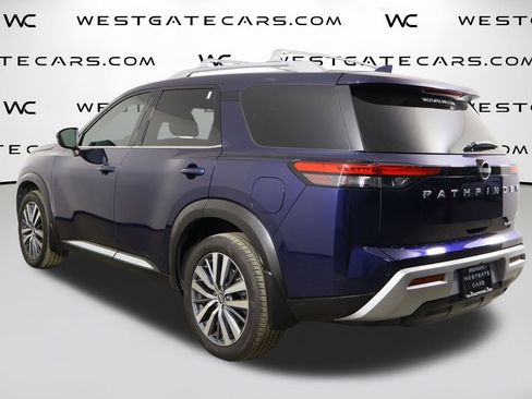 Used 2022 Nissan Pathfinder Platinum w/ Cargo Package image 51