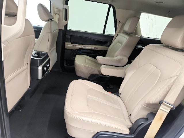 Used 2024 Ford Expedition Limited RWD image 19