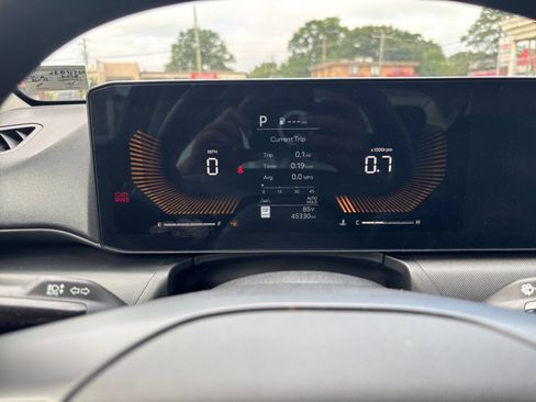Used 2025 Kia K4 FWD image 40