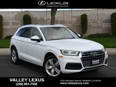 Used 2019 Audi Q5 2.0T Premium Plus w/ Premium Plus Package image 1