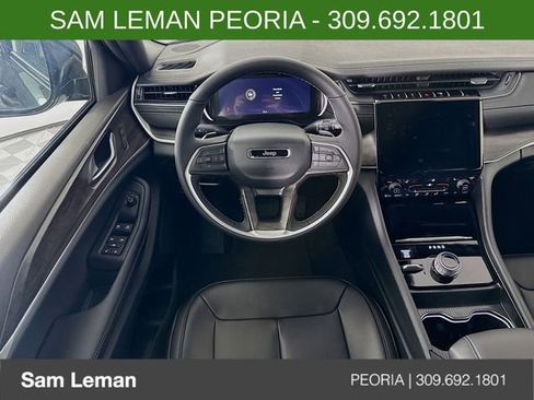 New 2025 Jeep Grand Cherokee Limited image 23