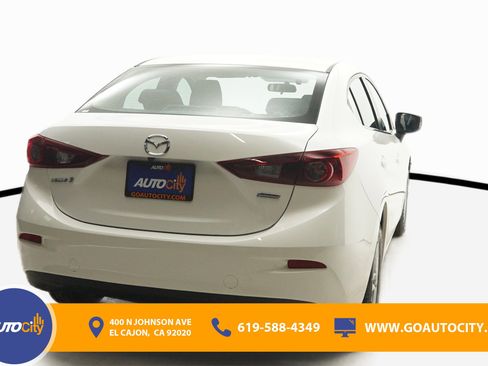 Used 2016 MAZDA MAZDA3 i Sport w/ Preferred Equipment Package FWD image 10