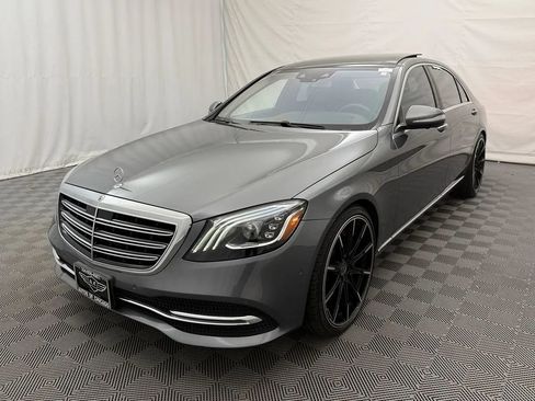 Used 2018 Mercedes-Benz S 560 4MATIC Sedan image 2