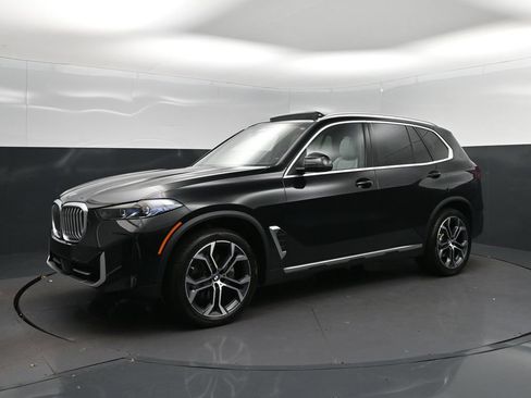 Used 2026 BMW X5 sDrive40i RWD image 3