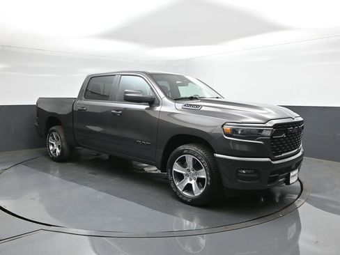 New 2026 RAM 1500 Express image 26