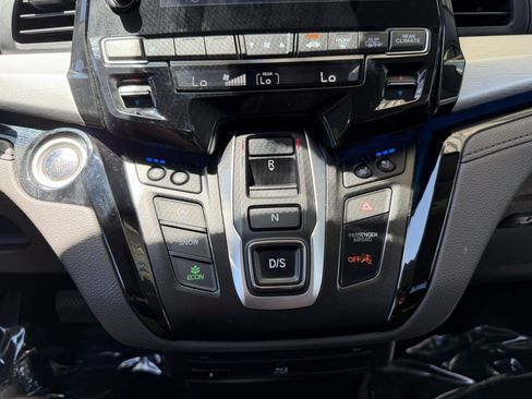 Used 2019 Honda Odyssey Elite image 22