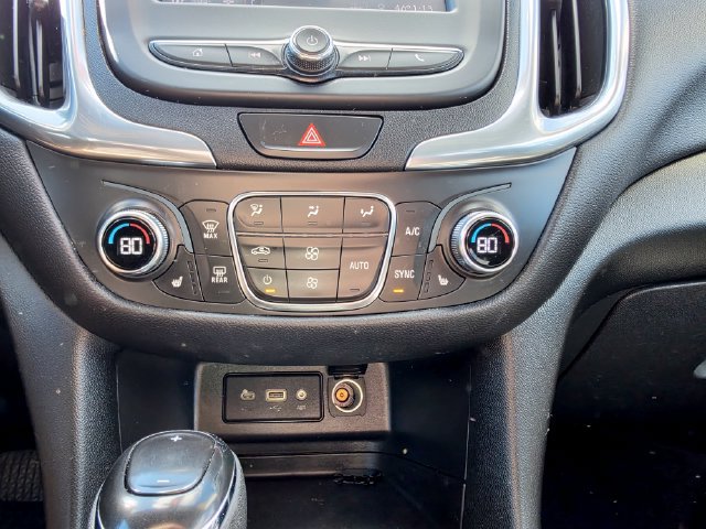 Used 2021 Chevrolet Equinox LT AWD/4WD image 23