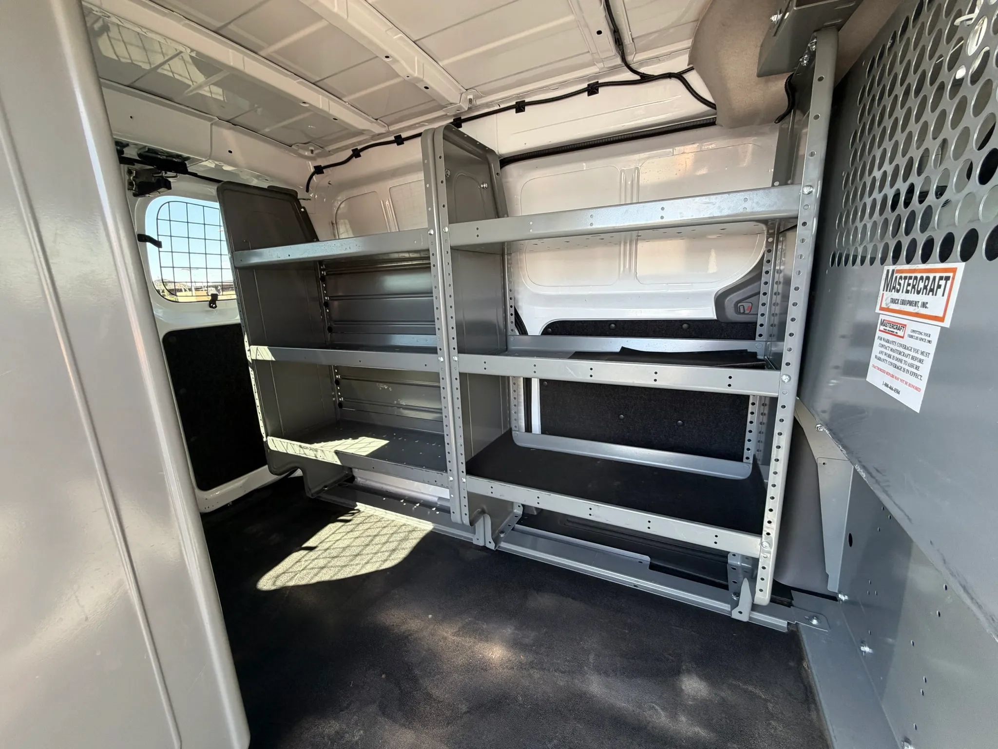 Used 2017 Chevrolet City Express LT FWD image 16