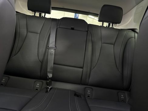 Used 2023 Buick Envision Essence AWD/4WD image 24
