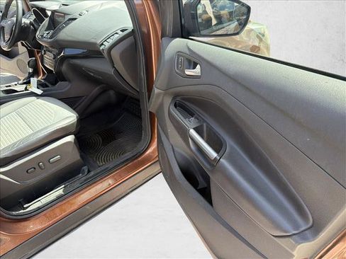 Used 2017 Ford Escape Titanium FWD image 24