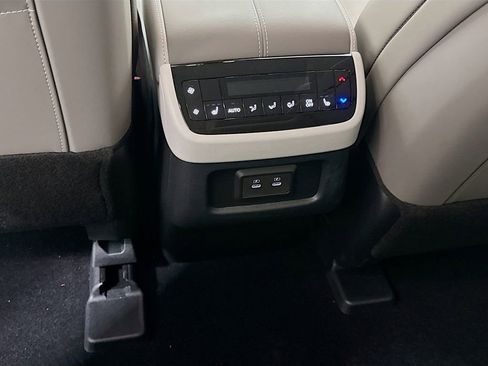 Used 2026 INFINITI QX60 Luxe w/ Cargo Package image 30