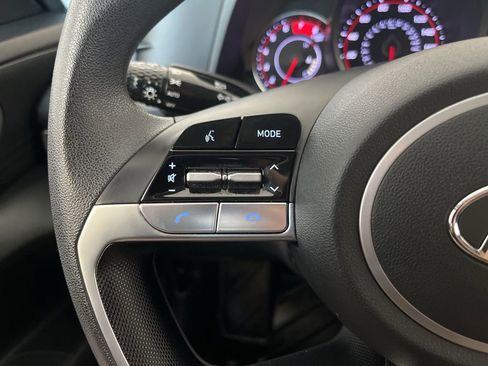 Used 2022 Hyundai Elantra SEL FWD image 55