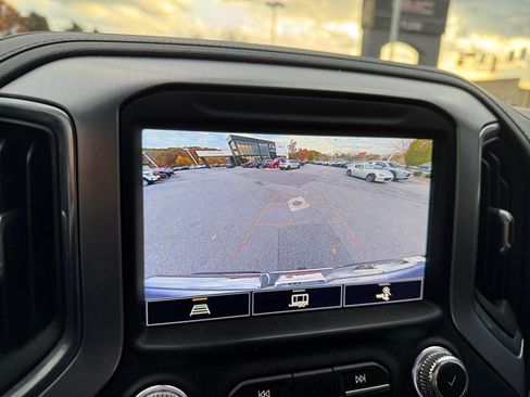 Used 2021 GMC Sierra 1500 SLT w/ SLT Premium Plus Package image 22