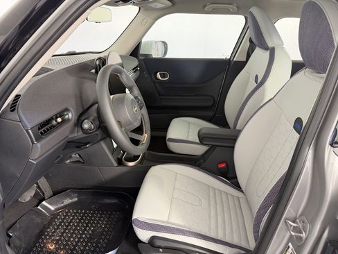 New 2026 MINI Cooper 4-Door Hardtop FWD image 5
