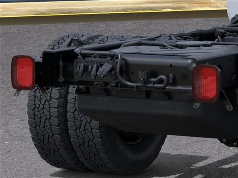 New 2025 GMC Sierra 3500 Pro w/ Convenience Package AWD/4WD image 11