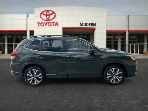 Used 2024 Subaru Forester Limited AWD/4WD image 4