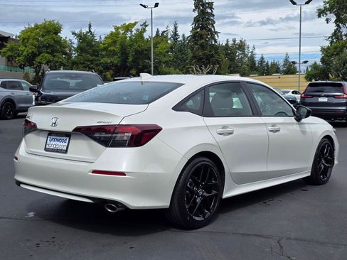 Certified 2025 Honda Civic Sport image 11