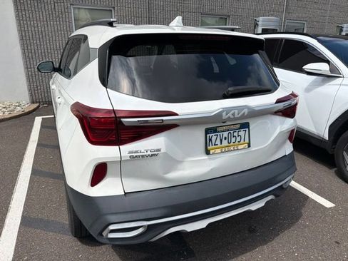 Used 2022 Kia Seltos S AWD/4WD image 9