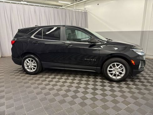 Used 2022 Chevrolet Equinox LT FWD image 4
