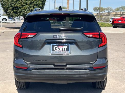 Certified 2021 GMC Terrain SLE w/ Elevation Edition FWD image 4
