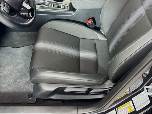 Used 2025 Honda Civic Sport image 16