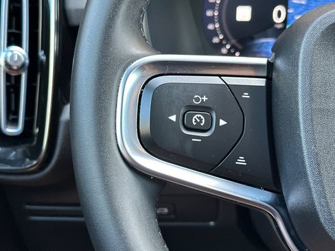 Certified 2023 Volvo C40 P8 Recharge Ultimate AWD/4WD image 28