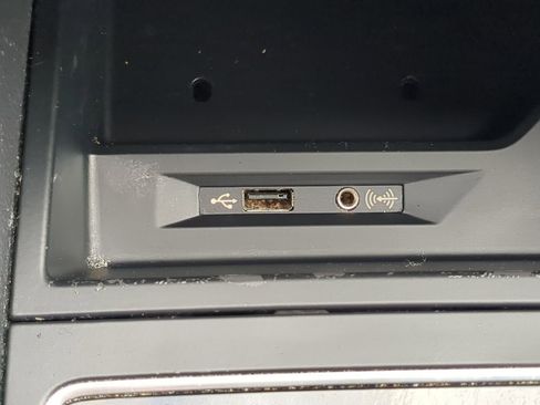 Used 2017 Volkswagen Passat 1.8T R-Line image 22