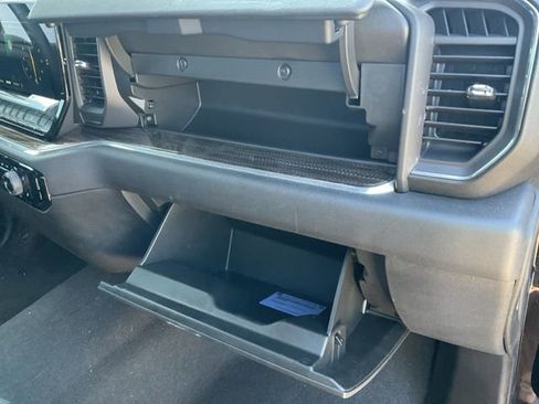 Used 2023 Chevrolet Silverado 1500 LT image 21