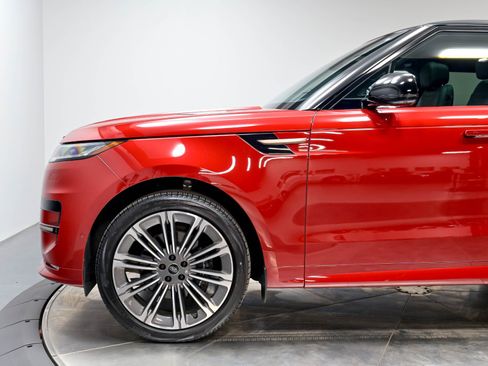 Used 2024 Land Rover Range Rover Sport Dynamic SE AWD/4WD image 44