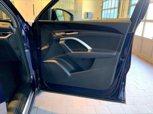 Used 2025 Audi Q5 Premium w/ Convenience Package AWD/4WD image 28