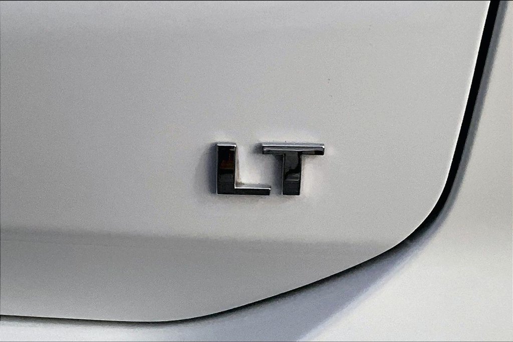 Used 2024 Chevrolet Equinox LT FWD image 22