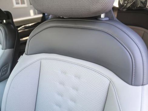 New 2026 Kia EV9 Wind image 27