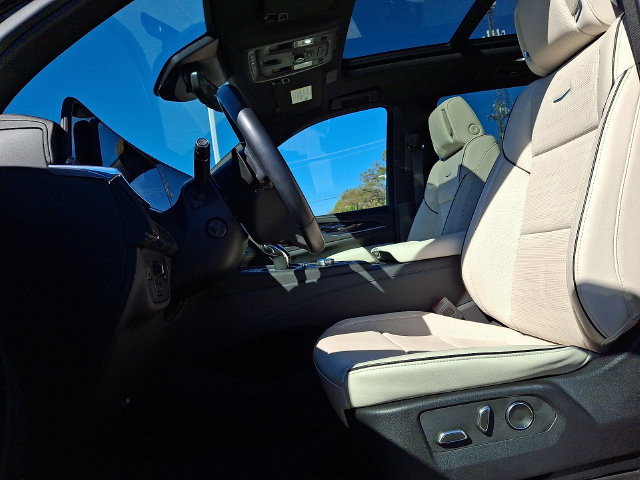 Used 2023 Cadillac Escalade Sport w/ Touring Package AWD/4WD image 13